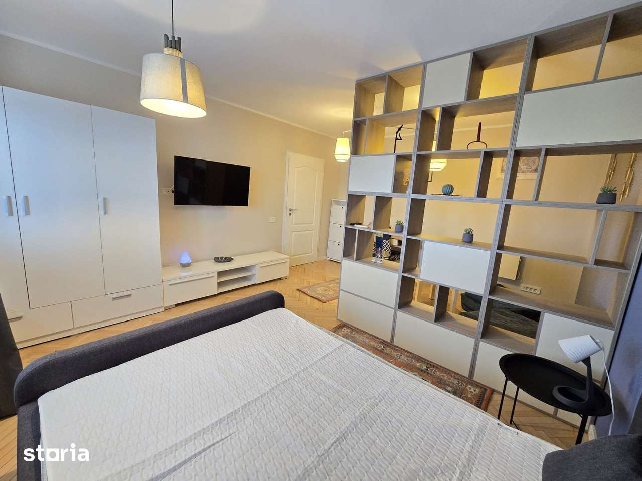 Vitan Mall / Complet Renovata-Totul Nou / Garsoniera tip studio — fotografia 3