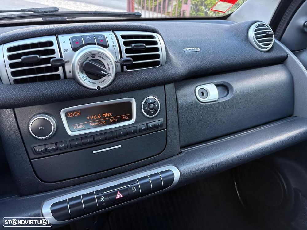 Smart ForTwo Coupé 1.0 Pure 61 - 42