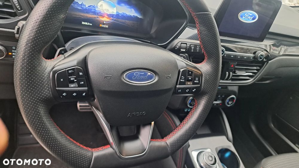 Ford Kuga 1.5 EcoBlue ST-LINE - 10