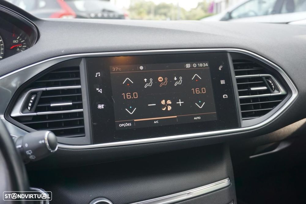 Peugeot 308 SW 1.5 BlueHDi Style - 23