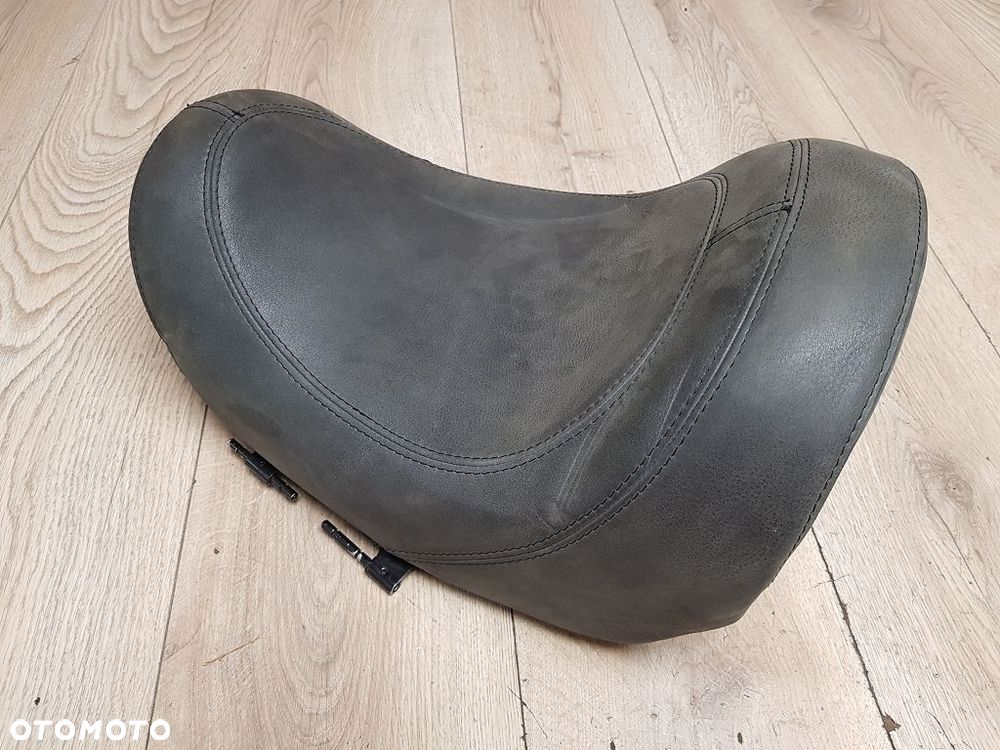 Siedzenie kierowcy Harley Davidson V-rod - 7