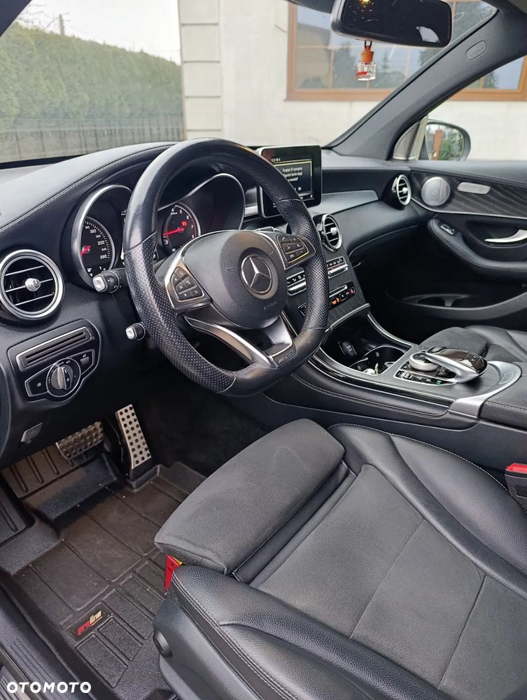 Mercedes-Benz GLC - 16