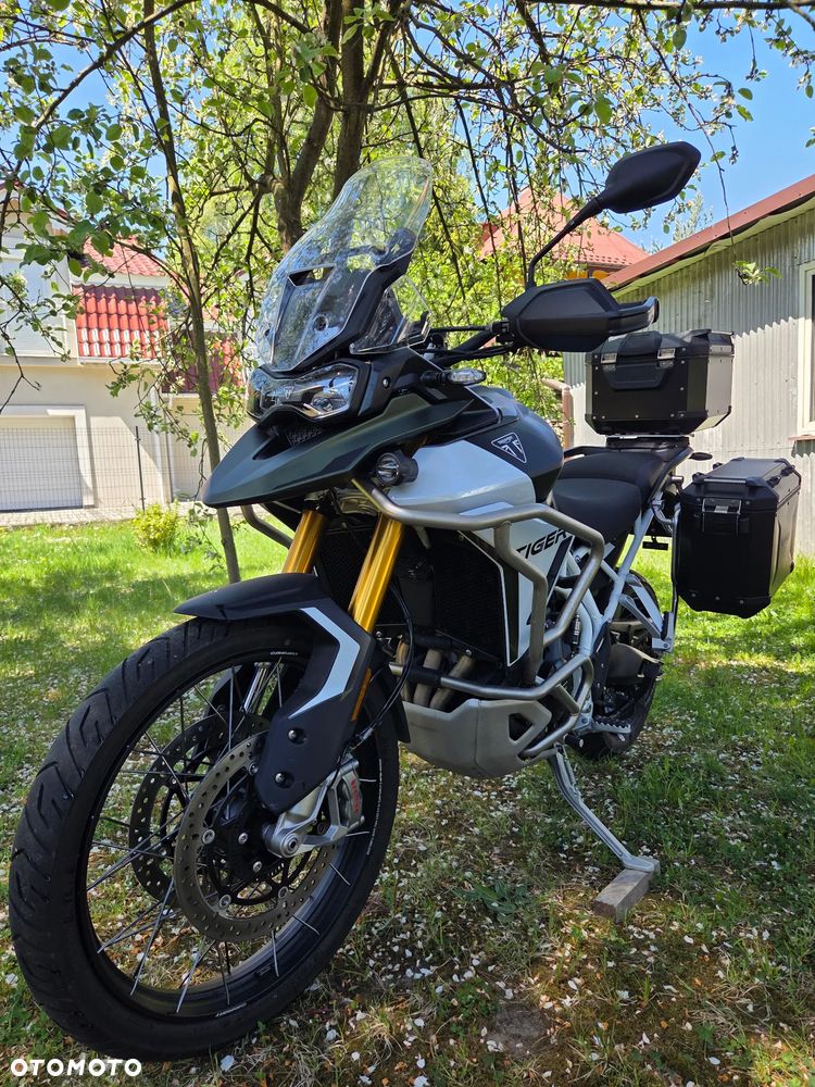 Triumph Tiger - 2