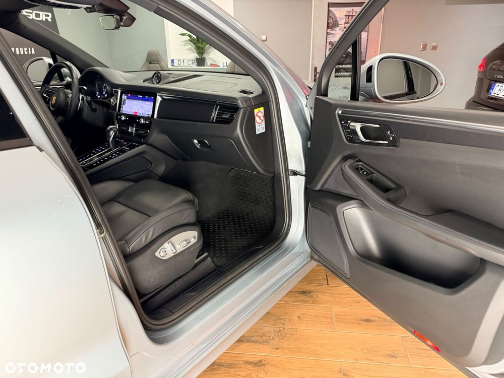 Porsche Macan Standard - 28