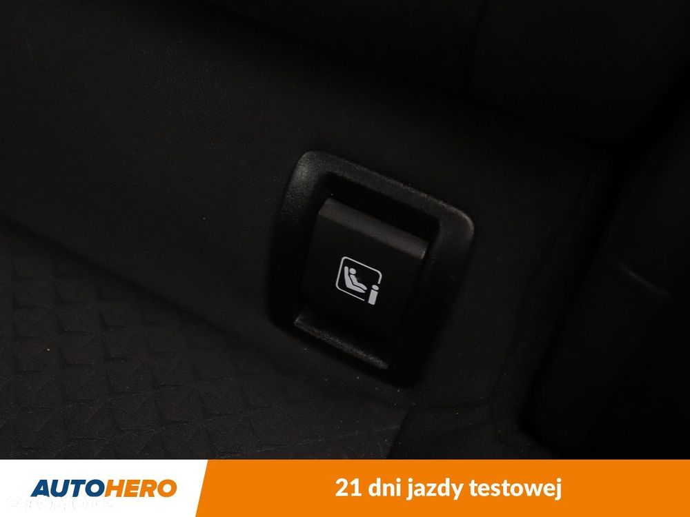 Nissan Juke 1.0 DIG-T N-Connecta DCT - 33