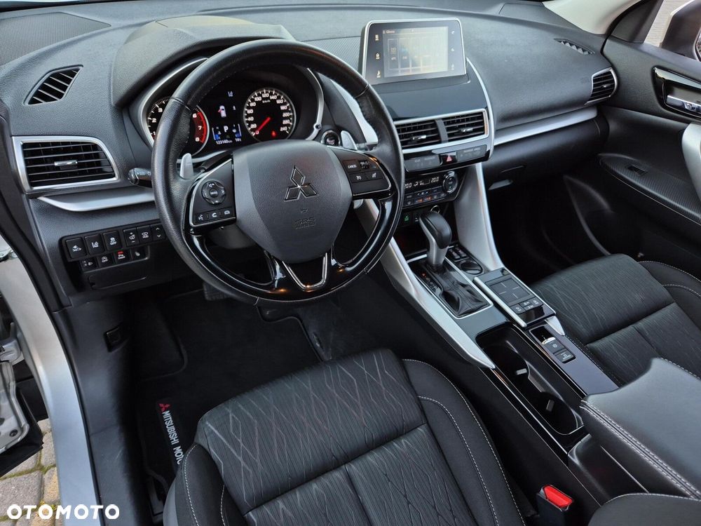 Mitsubishi Eclipse Cross 1.5 T GPF Intense Plus CVT - 9