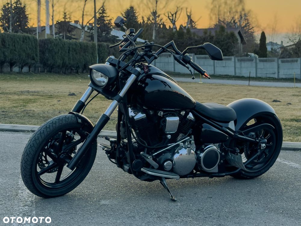Yamaha Road Star - 2