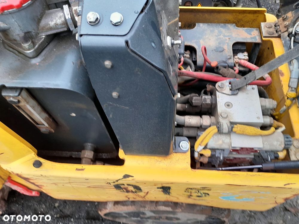 Walec wibracyjny Bomag BMP8500, 2018r. 455mtg, pilot zdalnego sterowania o zasięgu 70m. - 13