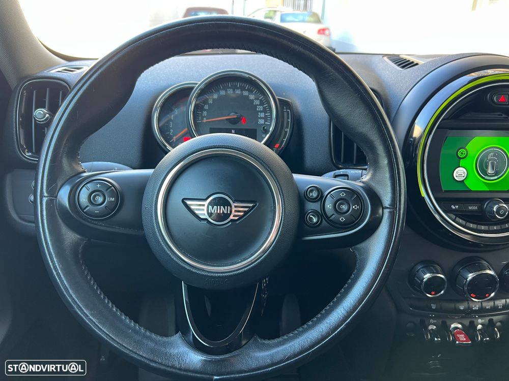 MINI Countryman One D - 27