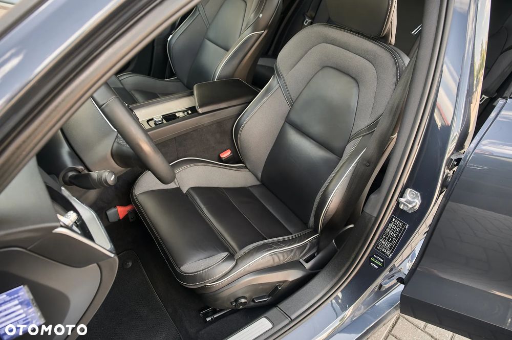 Volvo S60 T4 Geartronic RDesign - 7