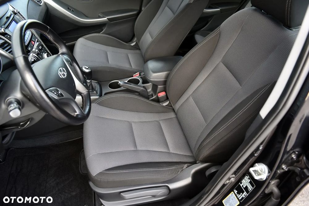 Hyundai i30 1.6 CRDi Comfort - 18