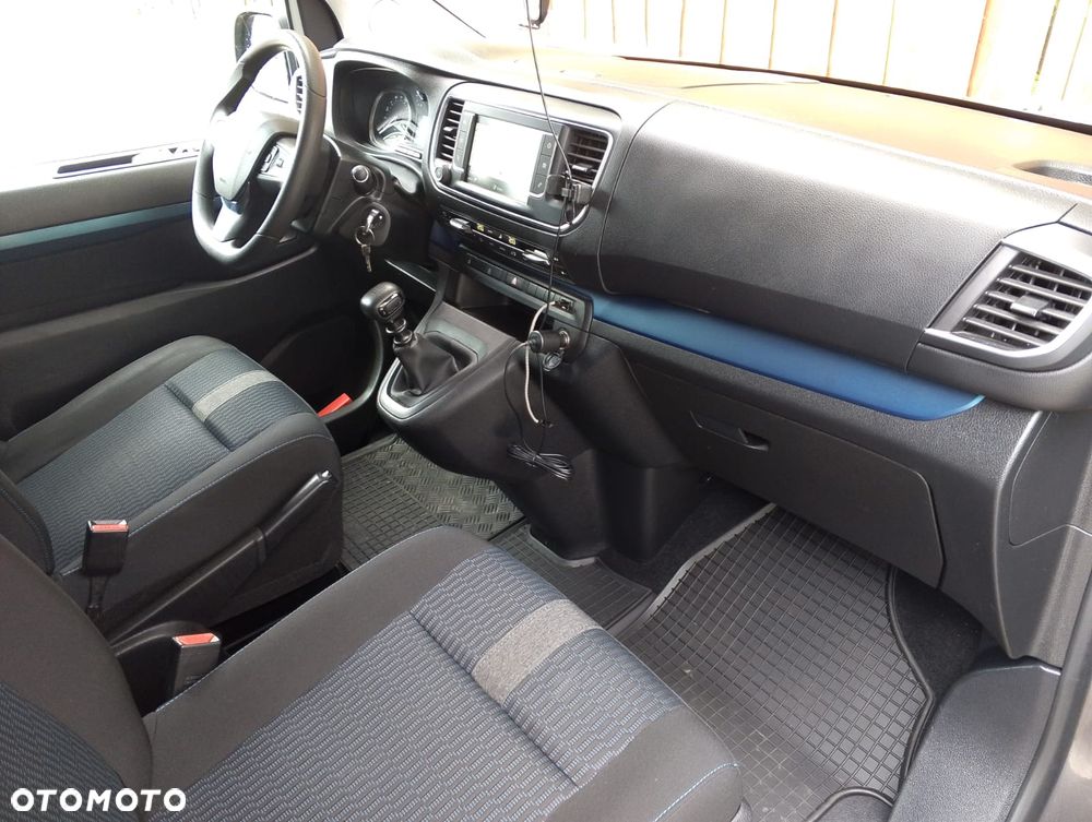 Peugeot Traveller 2.0 BlueHDi Compact Active - 16