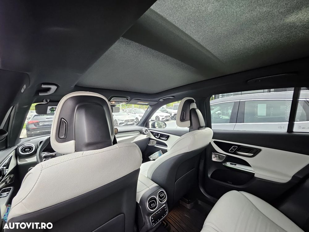 Mercedes-Benz GLC 300 d 4MATIC MHEV - 26