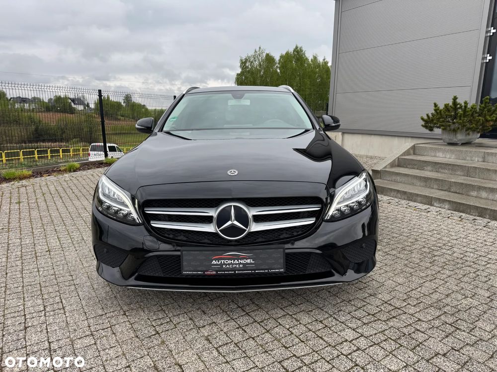 Mercedes-Benz Klasa C 220 d 9G-TRONIC Exclusive - 2