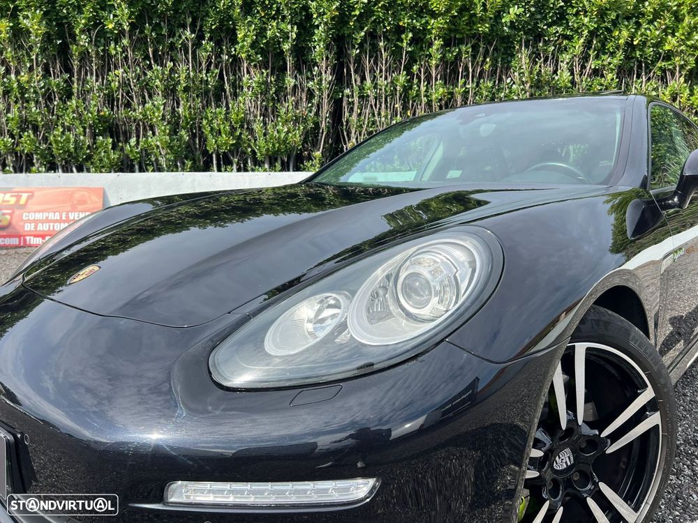 Porsche Panamera - 35