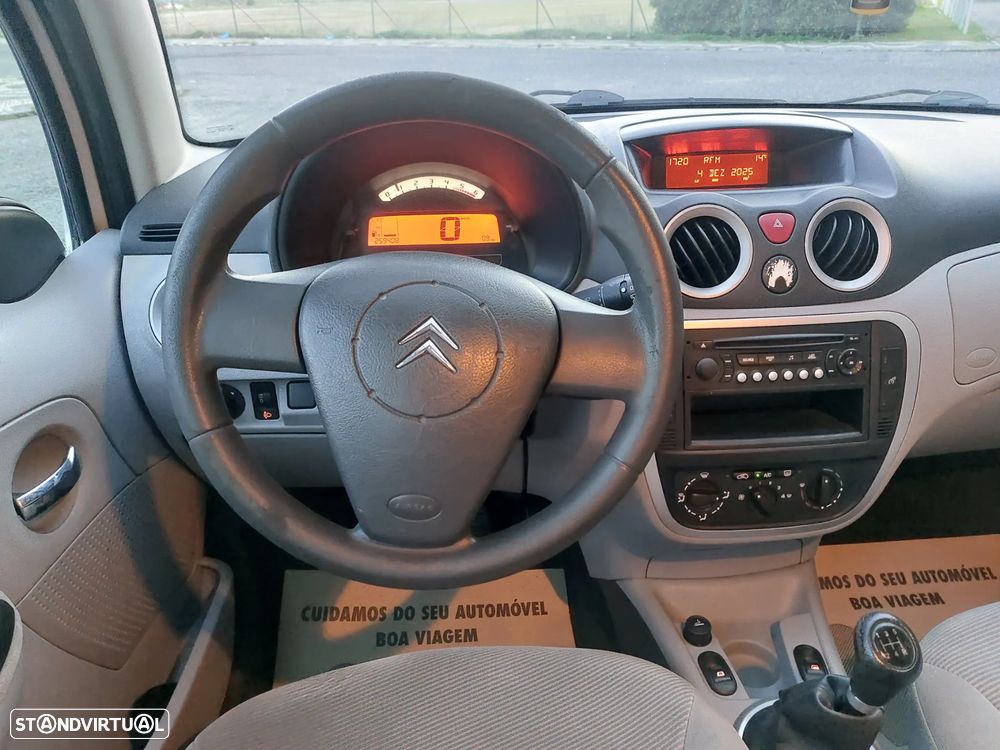 Citroën C3 1.4 HDi Exclusive - 24