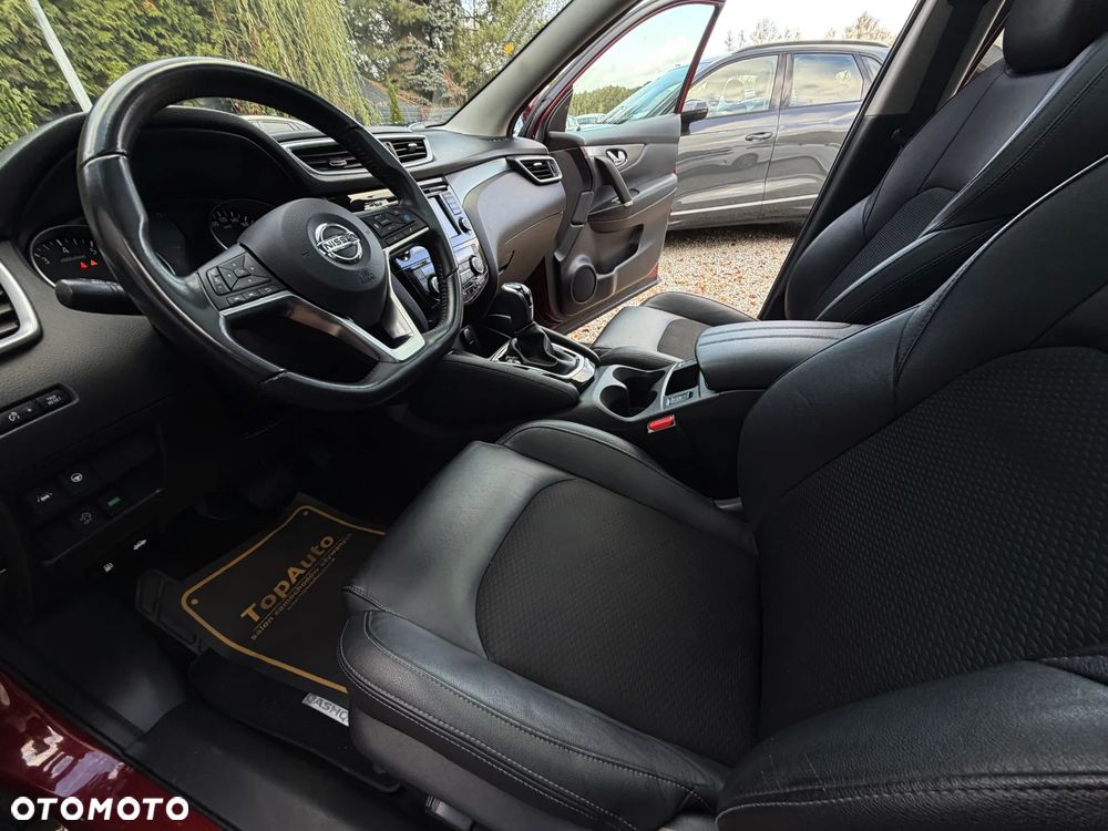 Nissan Qashqai 1.3 DIG-T DCT TEKNA - 18
