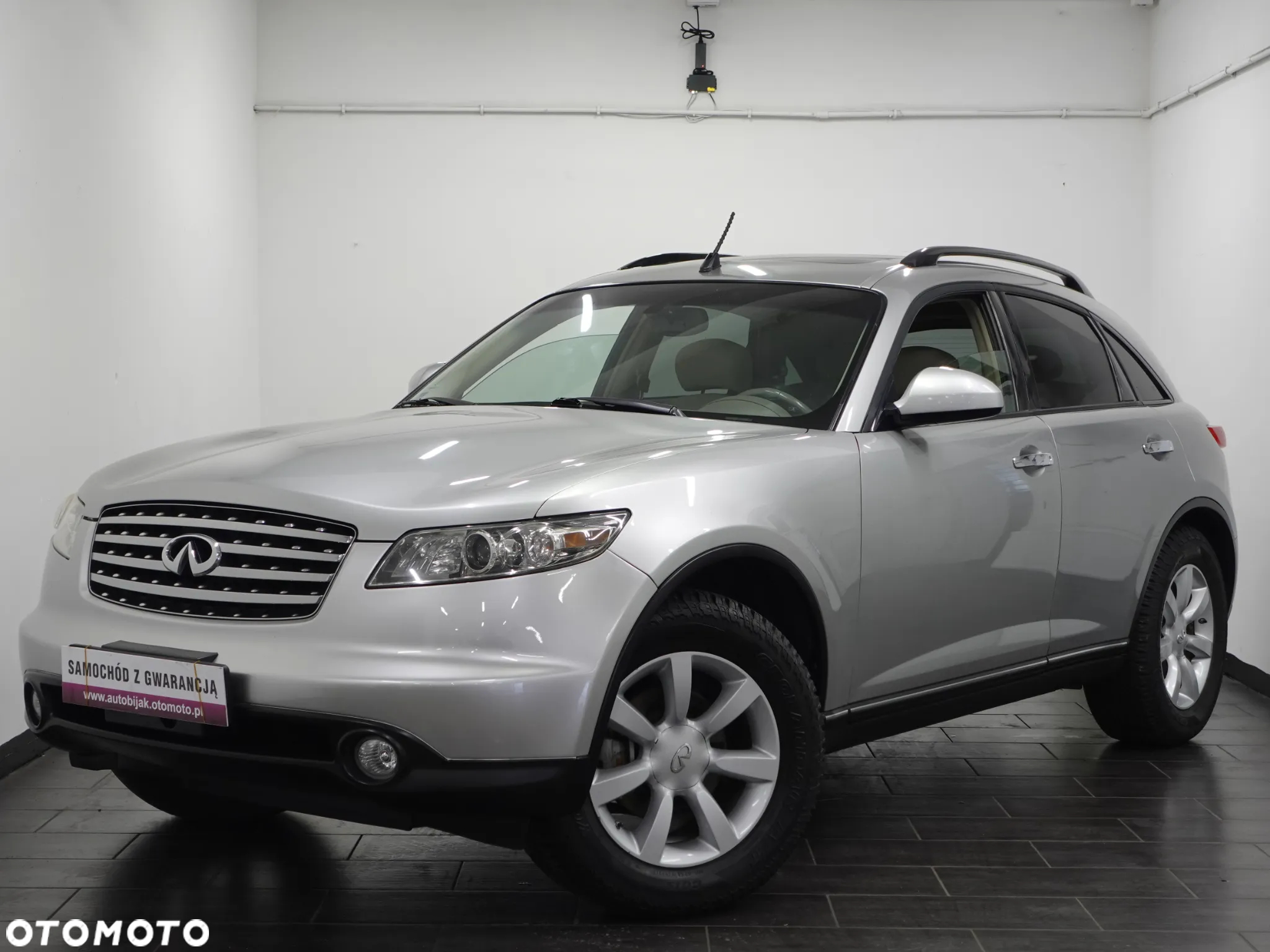 Infiniti FX FX35 - 14
