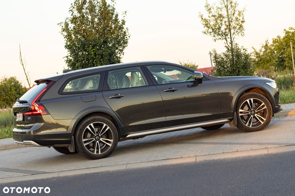 Volvo V90 - 14
