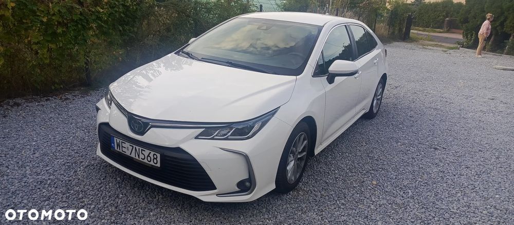 Toyota Corolla - 2