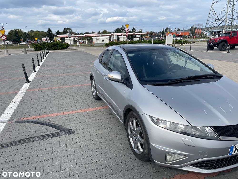 Honda Civic 1.8 Executive - 2