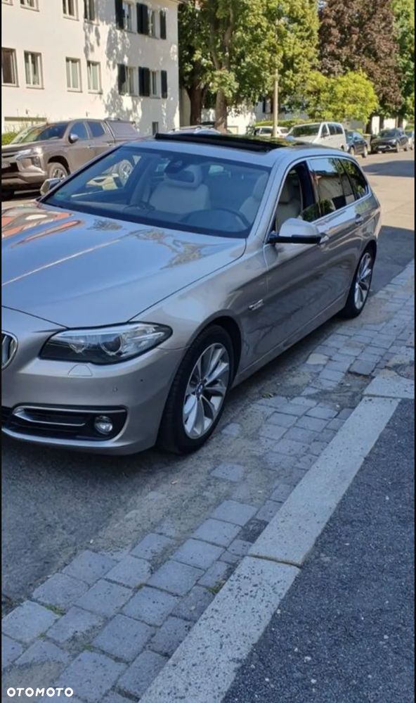 BMW Seria 5 525d Sport-Aut Modern Line - 4