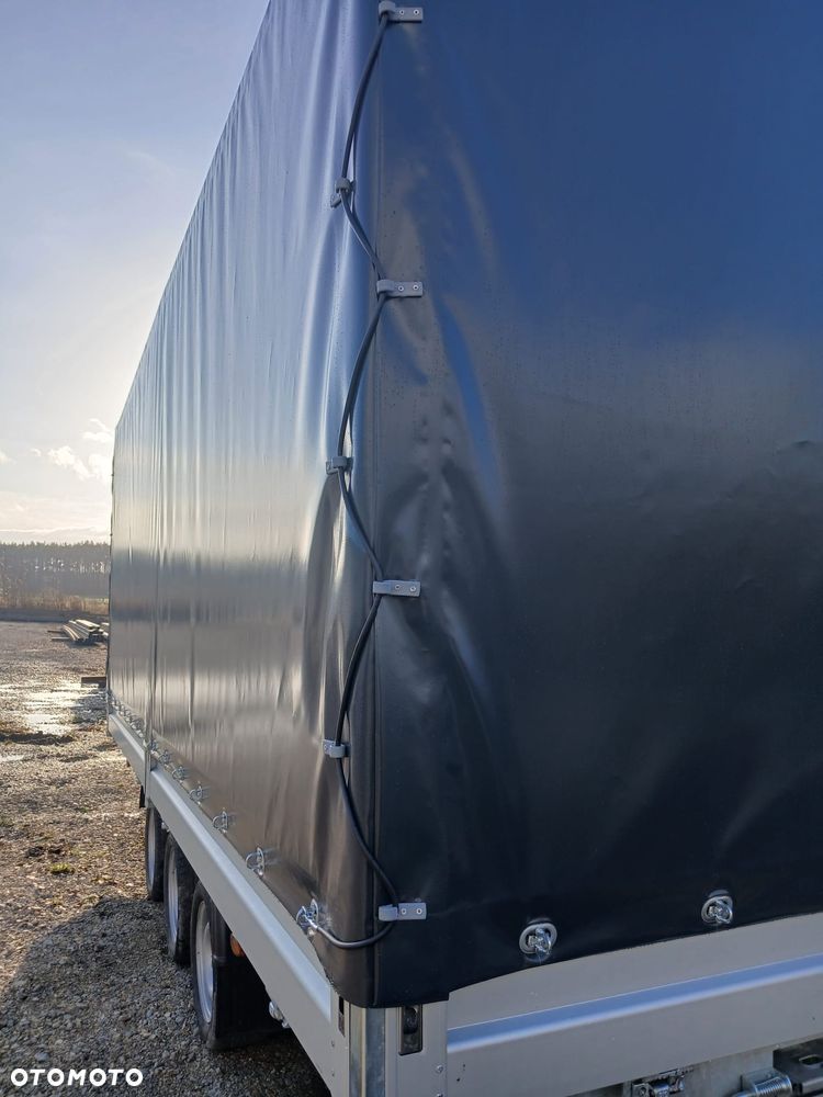 Niewiadów Lenka 5x2,1 z plandeką i stelażem - 6