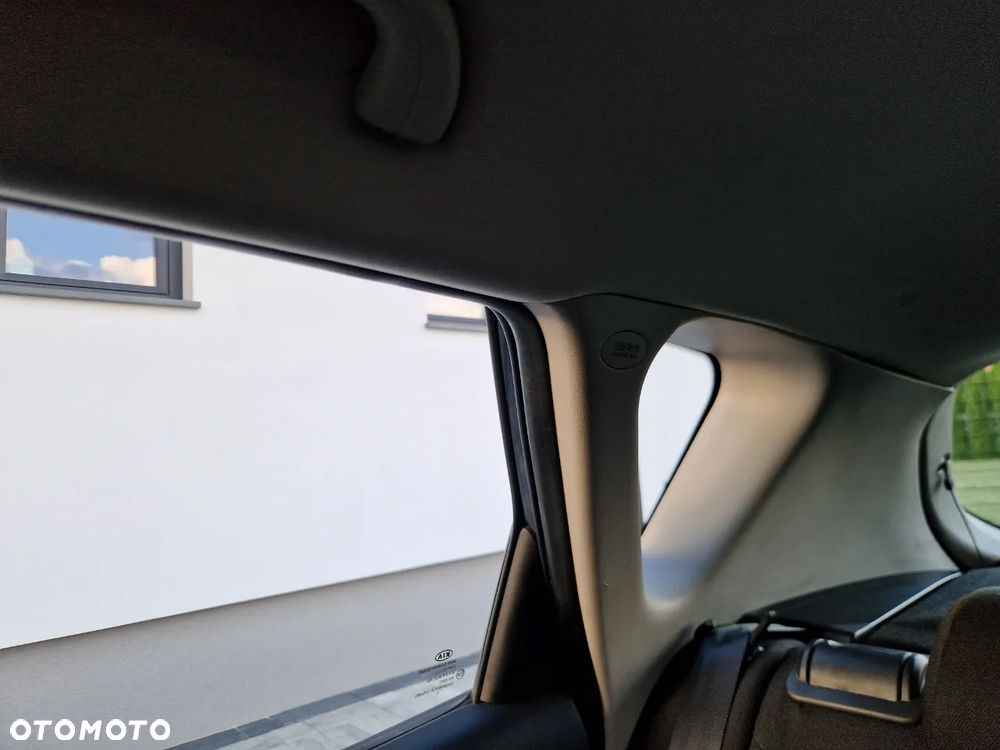 Kia Ceed 1.6 Comfort - 38