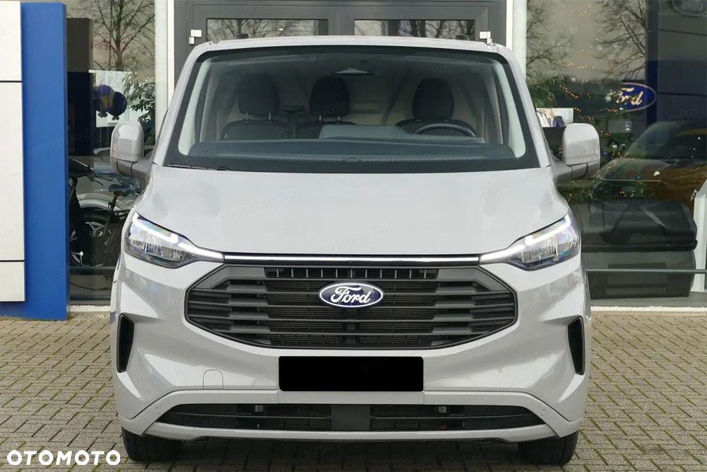 Ford Transit Custom 320 L2H1 Limited 2.0 150KM - 3
