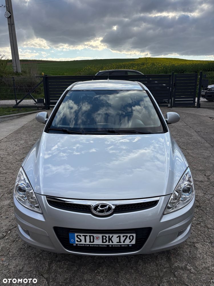 Hyundai i30 1.6 Classic + - 7
