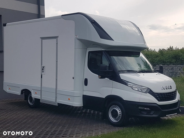 Iveco DAILY KONTENER NISKOPODŁOGOWY 4,43x2,23x2,42 SKLEP BAR FOODTRUCK KAMPER KLIMA