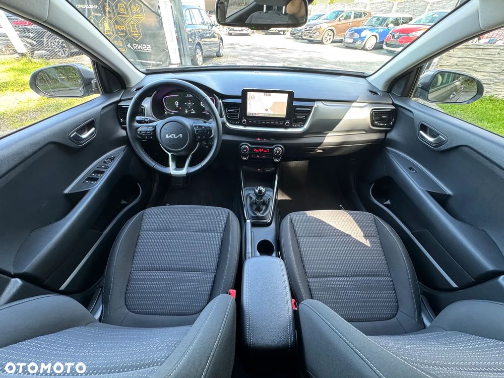 Kia Stonic - 22