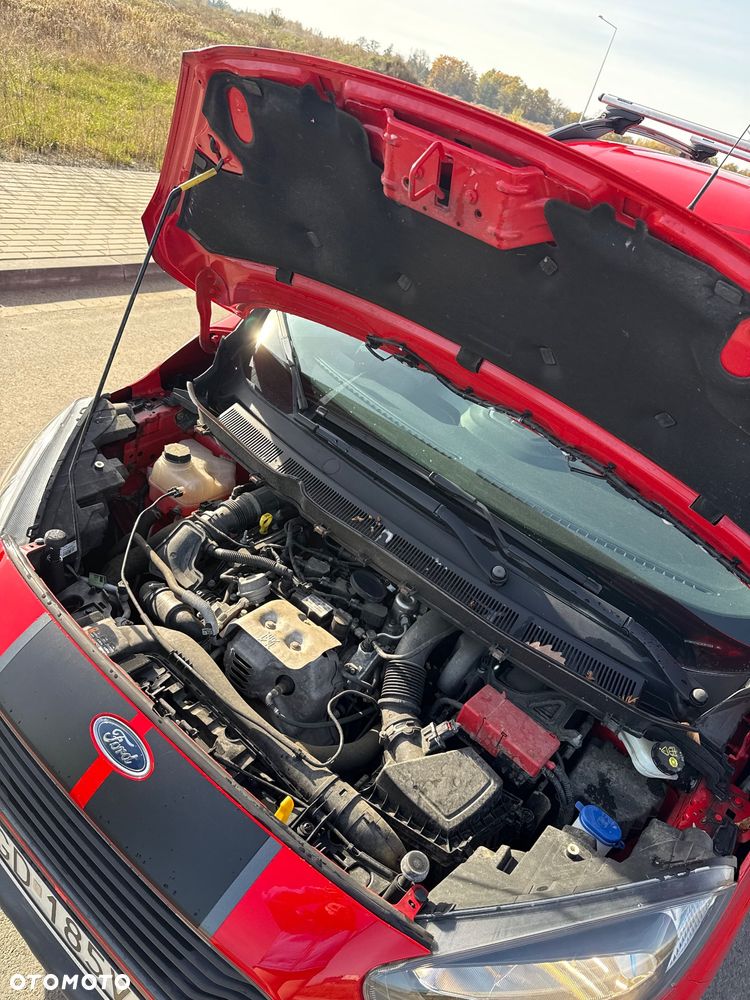 Ford Tranzit Courier - 19