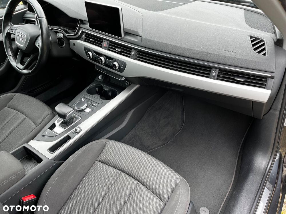 Audi A4 Avant 2.0 TDI S tronic - 17