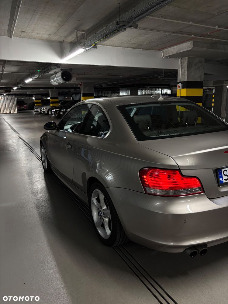 BMW Seria 1 125i - 7