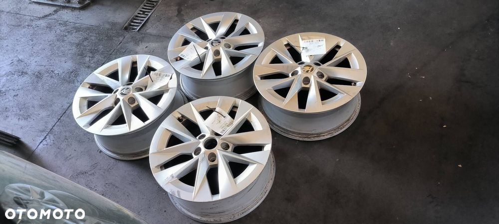 ALUFELGI KOMPLET SKODA OCTAVIA IV 17 CALI - 1