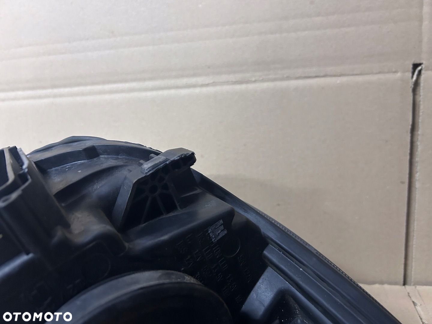 LAMPA LEWA FORD FOCUS MK3 LIFT ZWYKŁA LED CIEMNA - 7