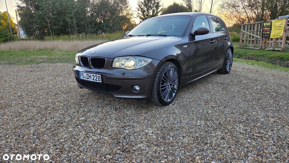 BMW Seria 1 120I