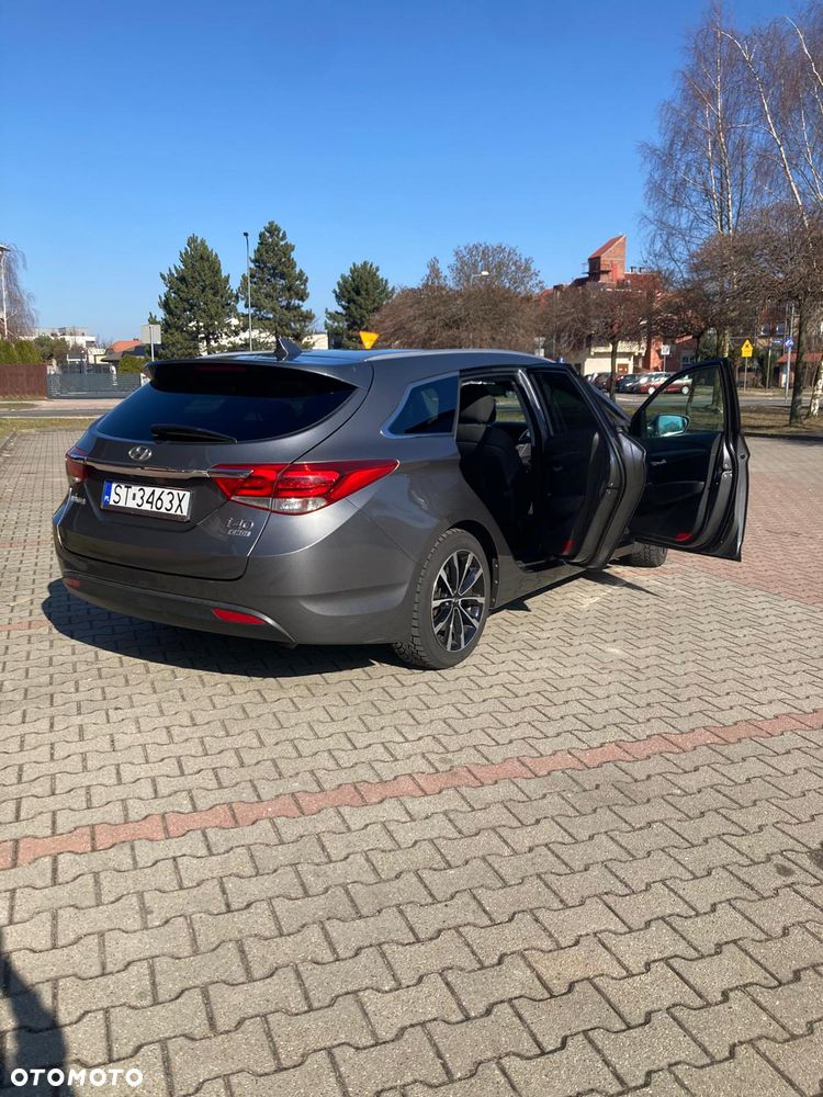 Hyundai i40 1.7 CRDi Business DCT - 2