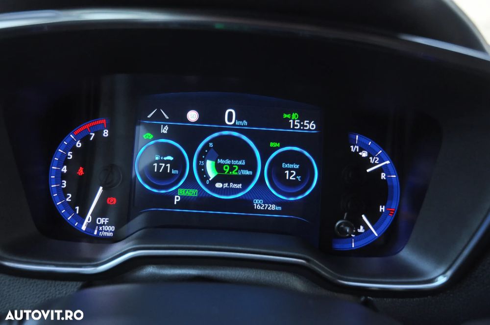 Toyota Corolla 2.0 HSD Exclusive Plus GR Sport Bi-Tone - 23