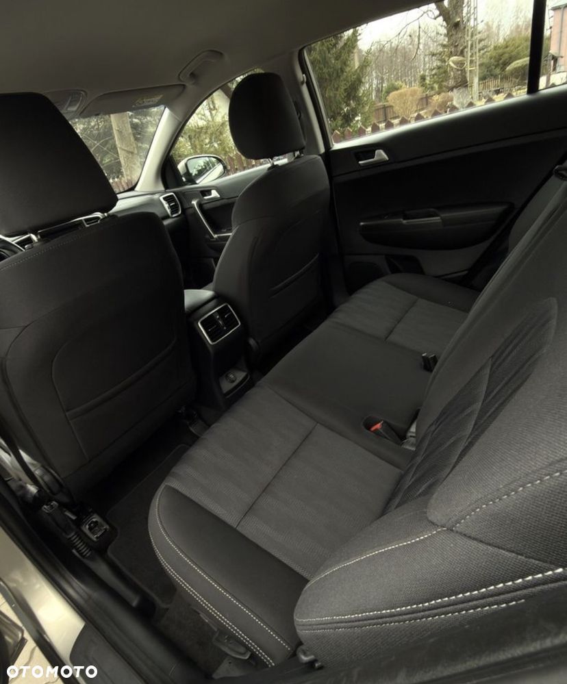 Kia Sportage 1.7 CRDI Business Line 2WD - 10