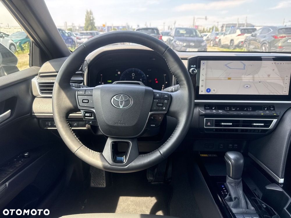 Toyota Camry - 13