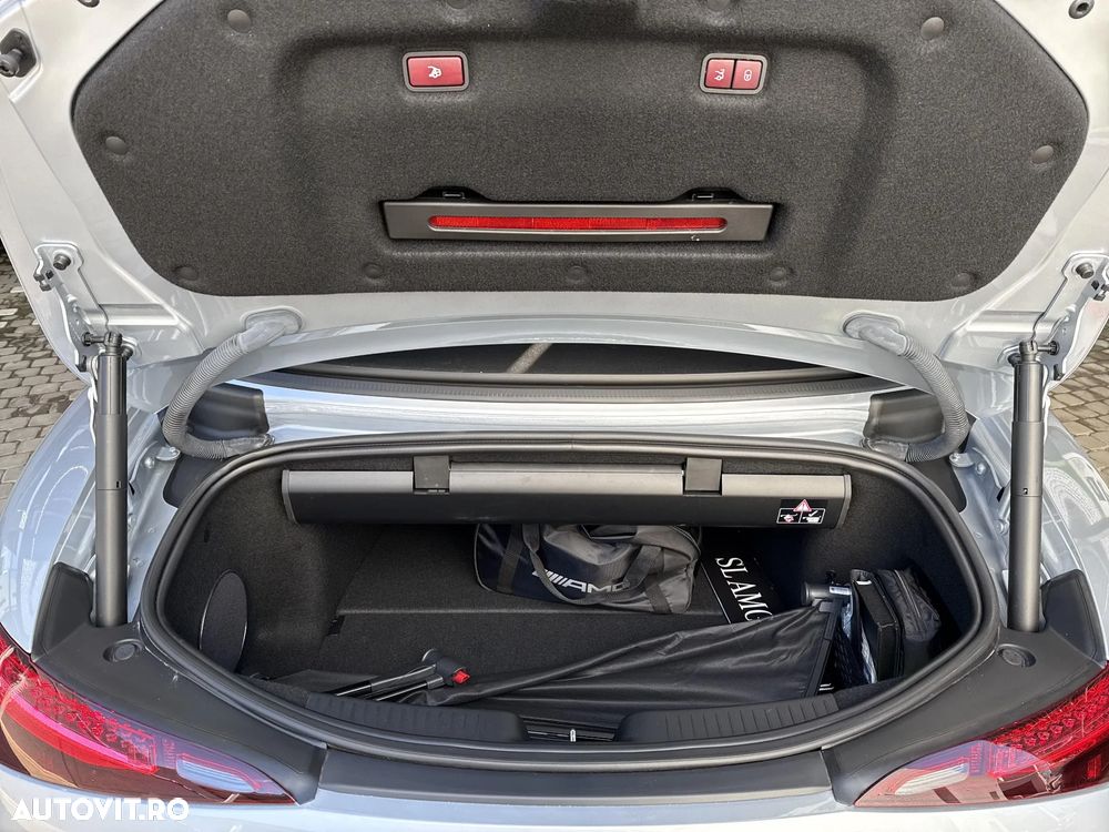 Mercedes-Benz SL 43 AMG MHEV - 22