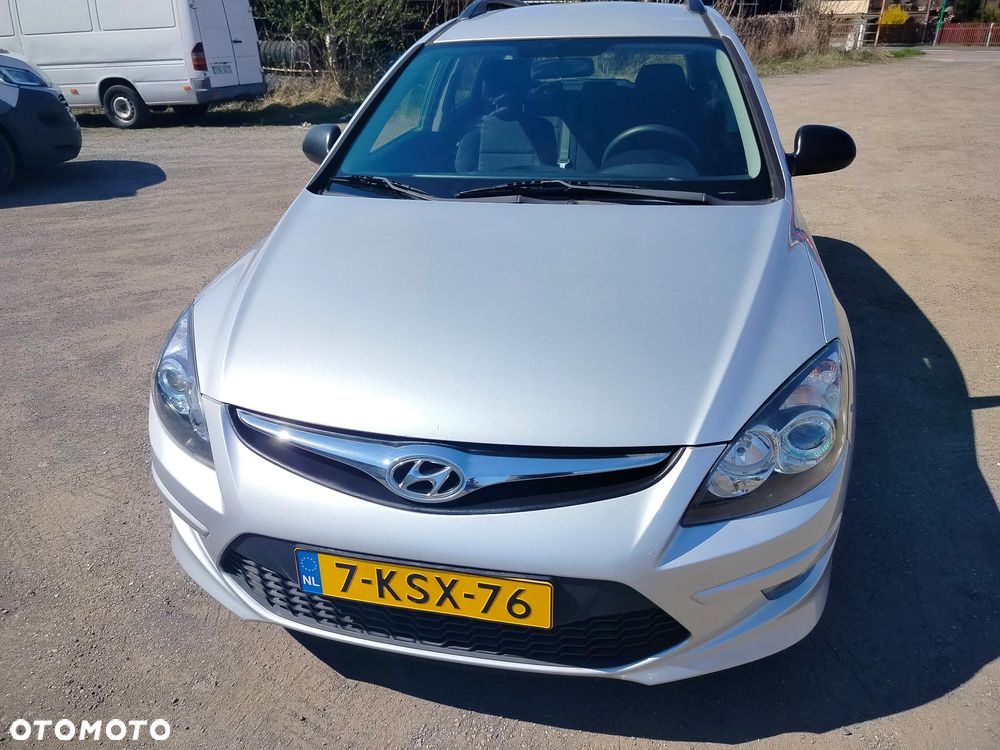 Hyundai i30 i30cw 1.4 blue Comfort - 4