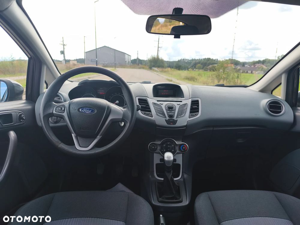 Ford Fiesta 1.25 SYNC Edition - 17