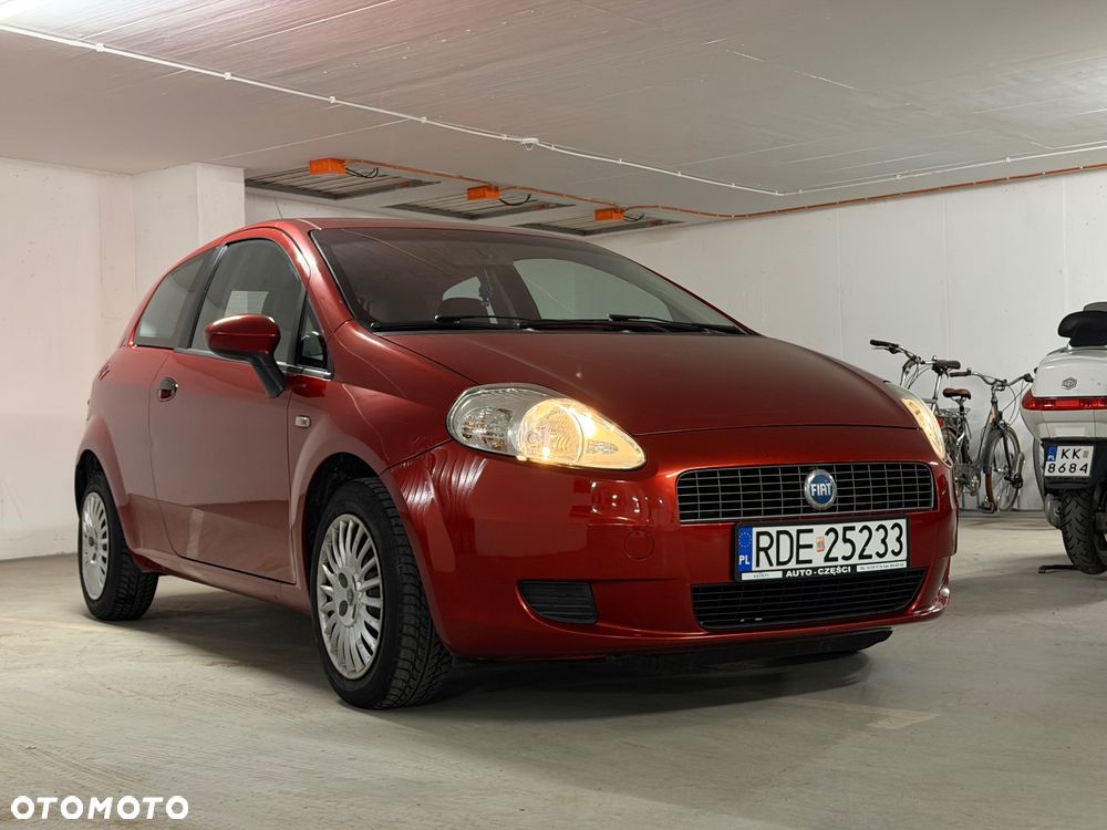Fiat Grande Punto 1.4 8V Dynamic - 1