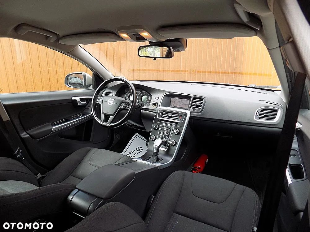 Volvo V60 D2 Kinetic - 20