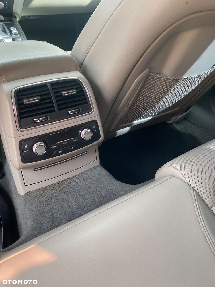 Audi A7 Sportback 55 TFSI quattro S tronic - 11