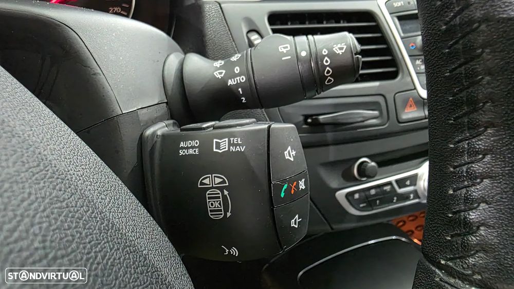 Renault Laguna Break 2.0 dCi Dynamique S - 29