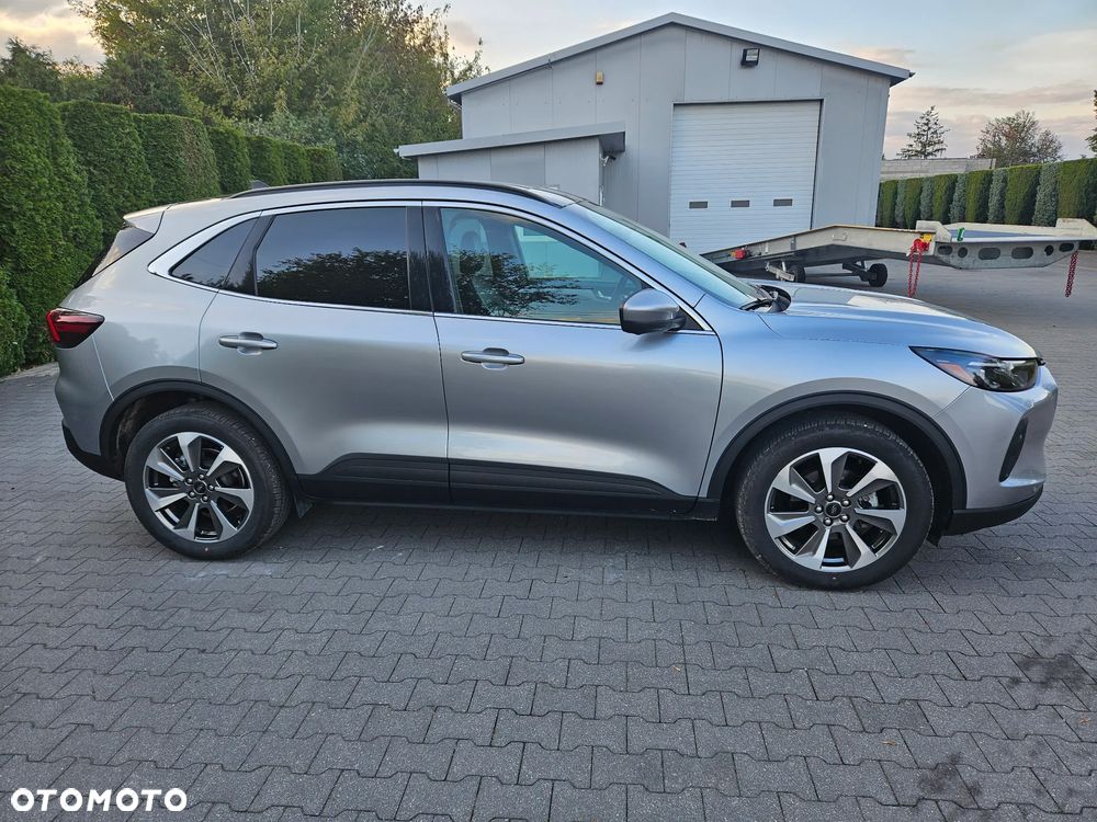 Ford Escape 2.0 EcoBoost AWD Titanium - 3